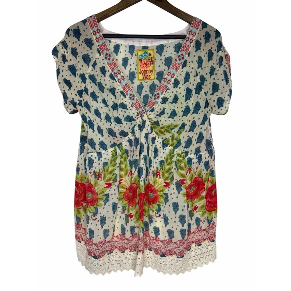 Johnny Was Boho Embroidered Top size Medium Floral Leaf Lace Cap Sleeve V-Neck